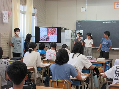 おいしそうなお団子が出てきましたよ。