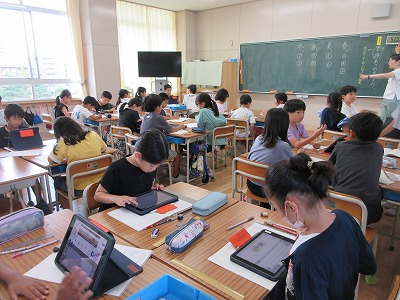 夏の季語。今の季節だからたくさん見つけられることだと思っていましたが、いざとなると難しい様子でした。