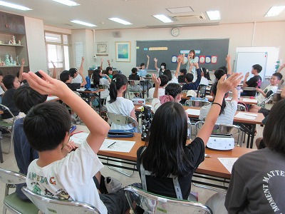 手洗い実験でわかったことを全校生に伝えるときに役立てよう