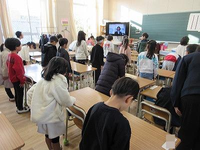 お話しっかり聞いて3学期スタート