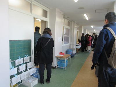 教室に入りきれないほど・・・・。ご不便おかけしました。