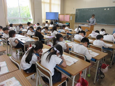 何がいくつあるかな?数えてみよう。