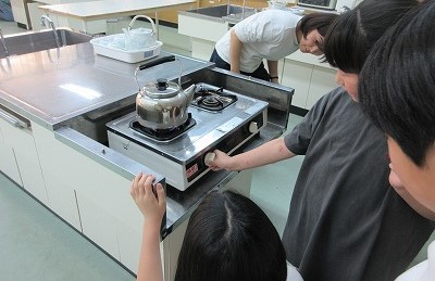 家のと違うから、むずかしいな