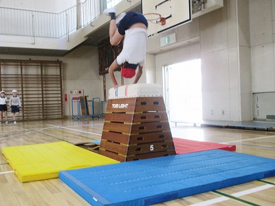 1206_3_3.jpg
