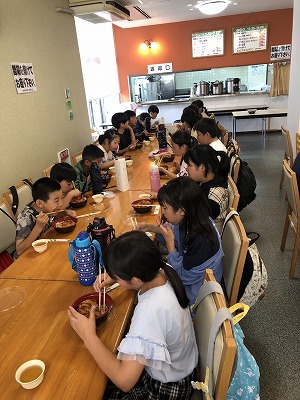 昼食