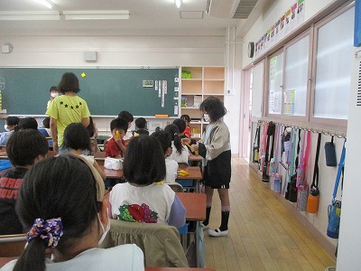 中学年と