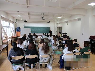 委員総会