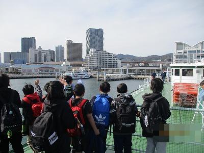 寄港