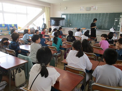 3年2