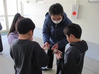 こま回し