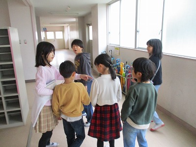 2年4年