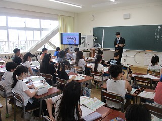 4年