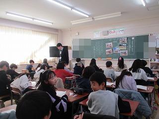3年