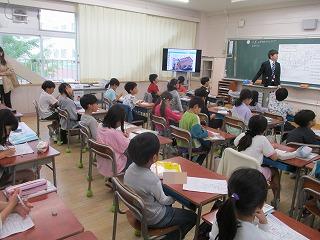 3年
