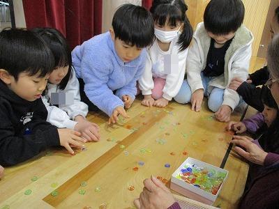 おはじき
