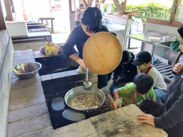 野外炊事9