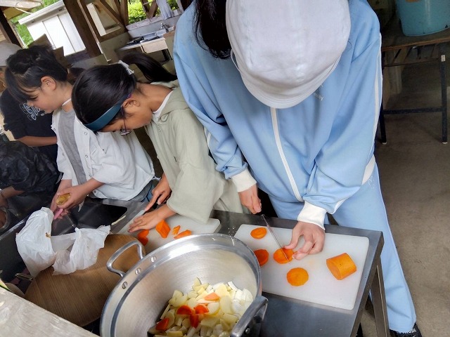 野外炊事2