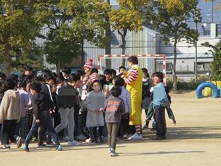逃走中