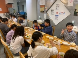 夕食4