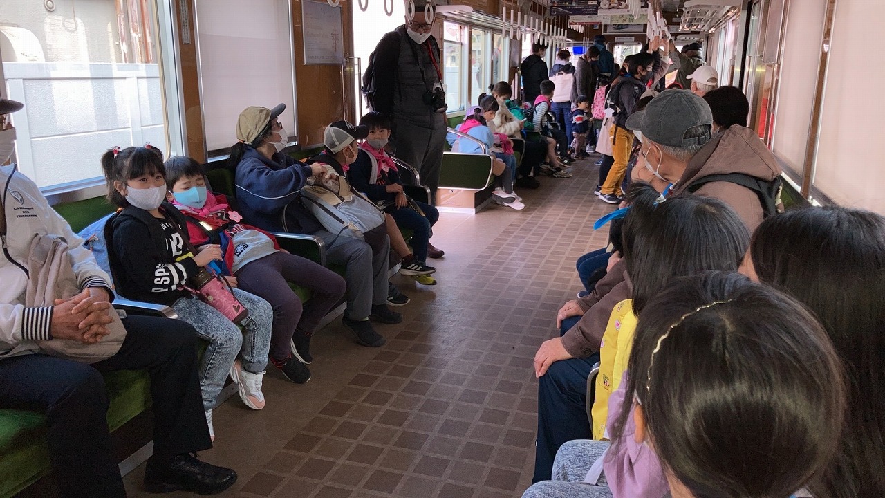 車内