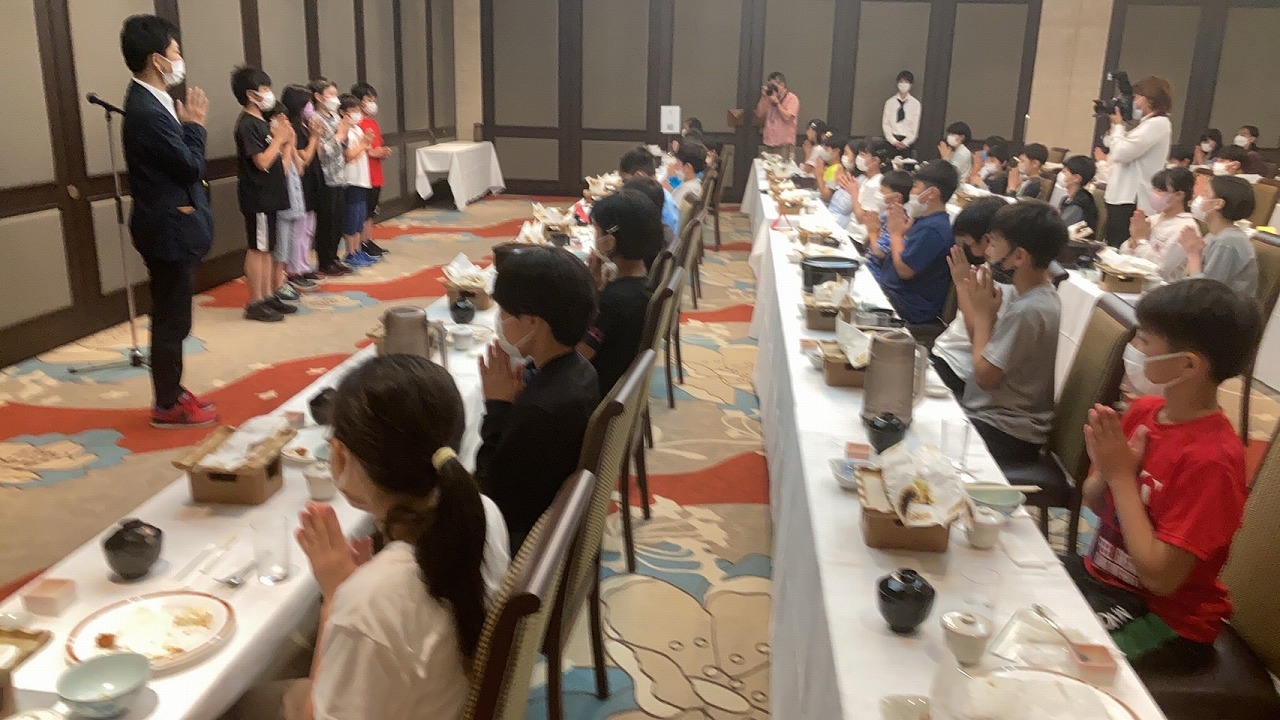 夕食5