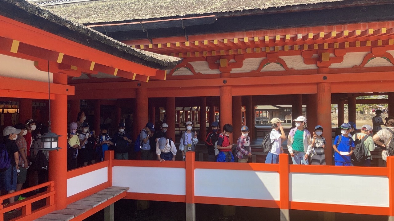 厳島神社
