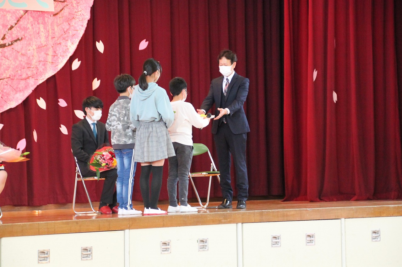 代表4