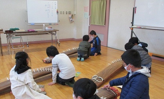 お琴3