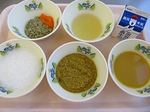 中期食の写真