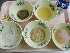 中期食の写真