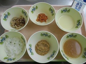 中期食の写真