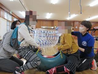 シーソーは楽しいな