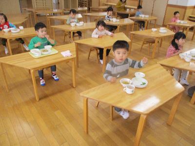 給食2