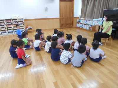 読み聞かせ