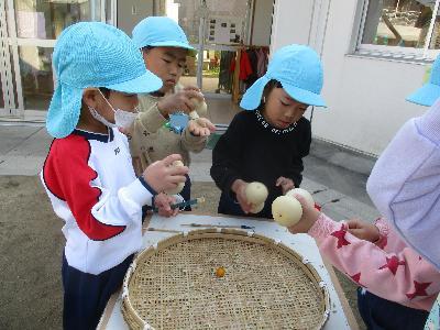 自分の手で