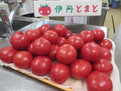 神津産トマト