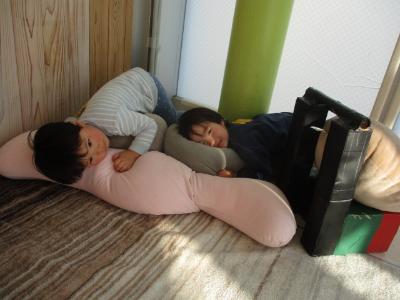 ゴロゴロ