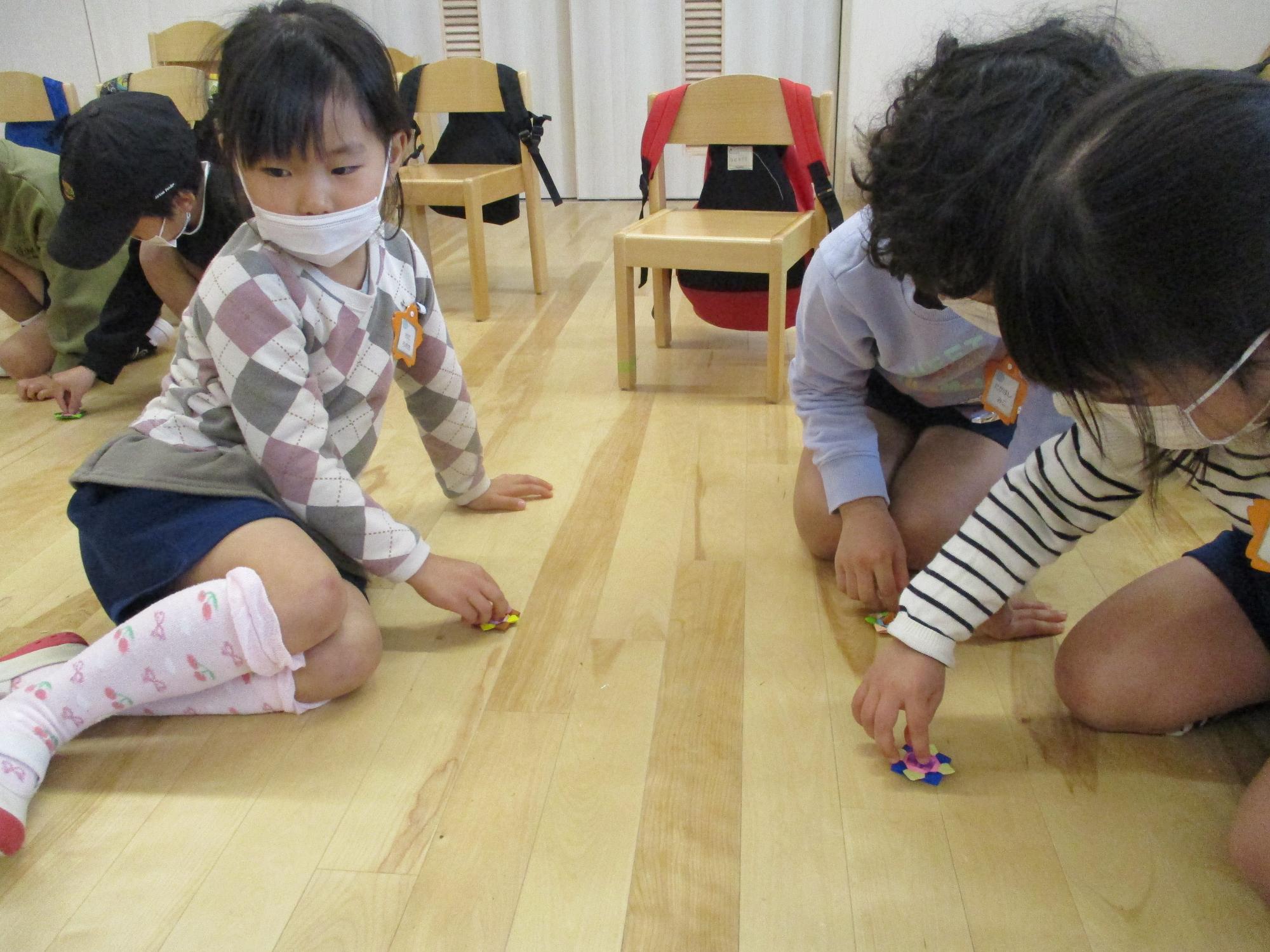 木工とコマ3