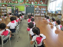 司書の先生からの話を聞きました！