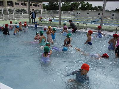 小学校プール好きな遊び1