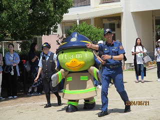幼年消防クラブ組替式