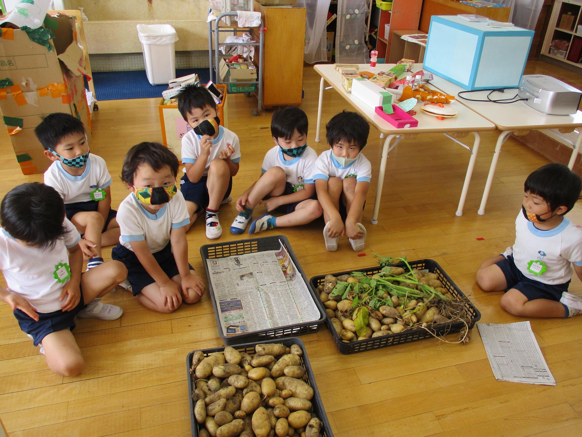 じゃがいもほり 21 06 14 総合教育センター