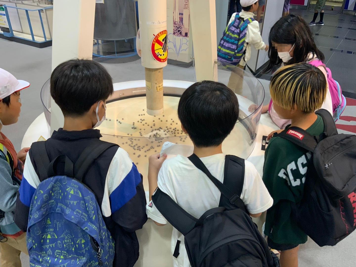 科学館見学３