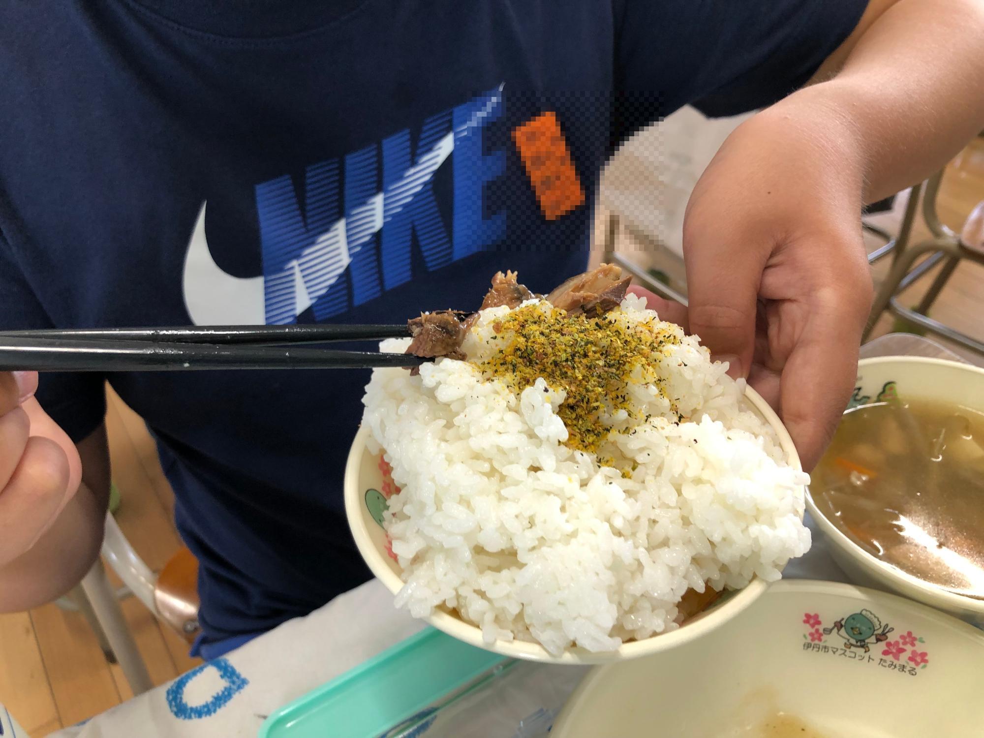 きゅうしょく