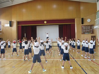 3年