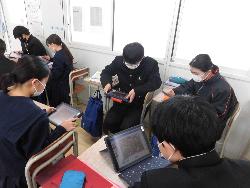 公開授業の様子（3年生国語科）