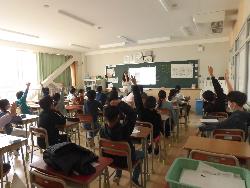 体験授業の様子（英語）