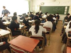 道徳の授業の様子（2年生）