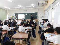 授業の様子（1年生社会）