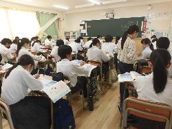 オープンスクールの様子（3年国語）